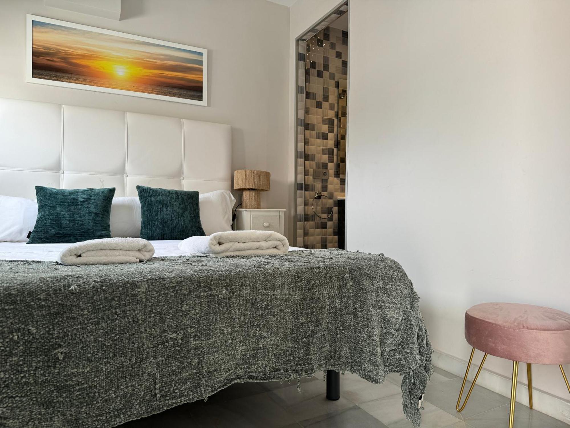 Casa Naranja, Cabopino 2 Pools & Heated Indoor Pool Apartament *
