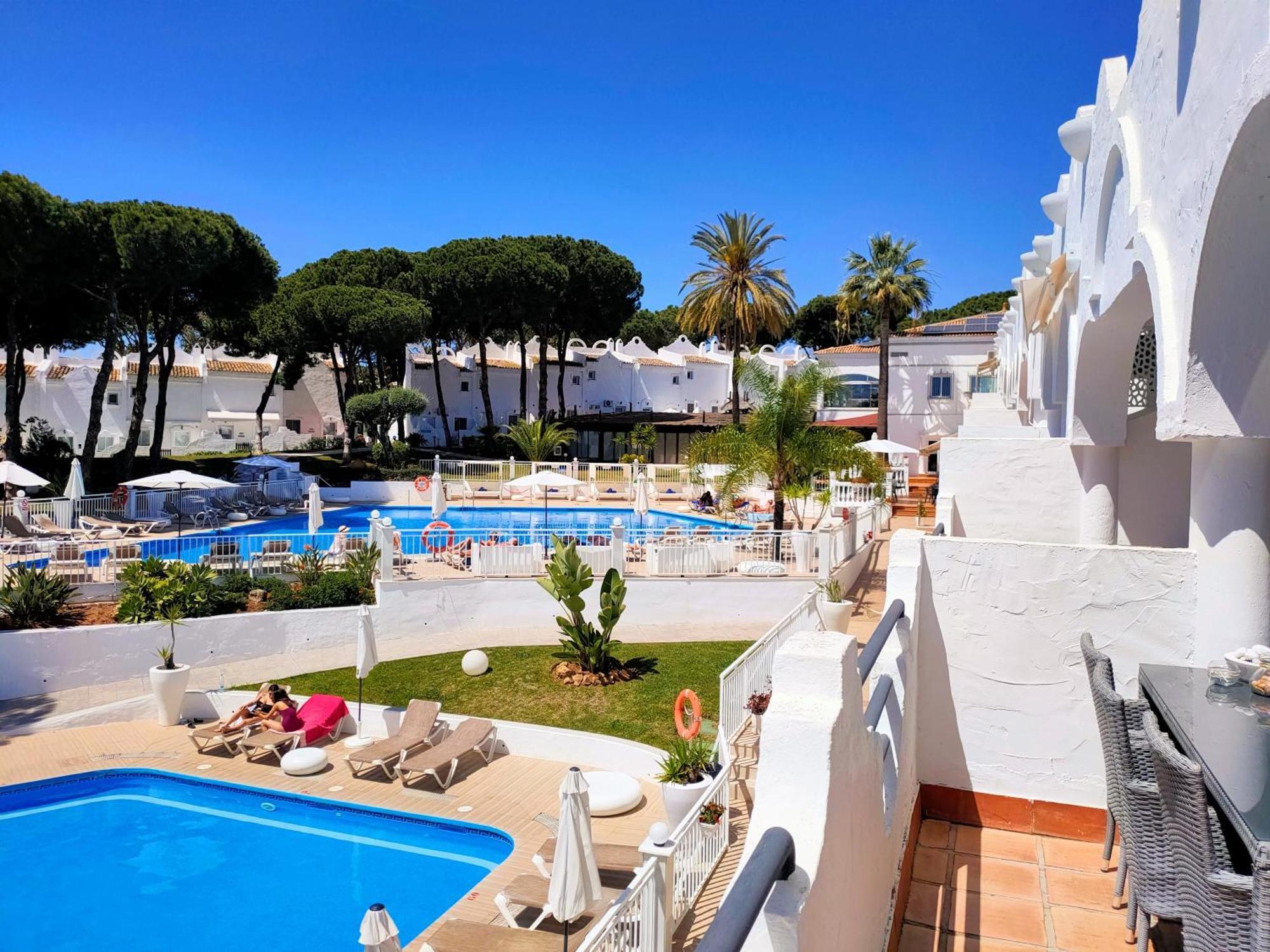 Apartament Casa Naranja, Cabopino 2 Pools & Heated Indoor Pool Marbella